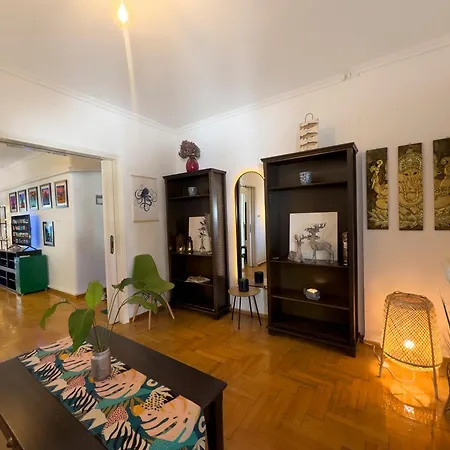 Spacious Artistic Flat With Private Parking Thessaloniki Exterior photo